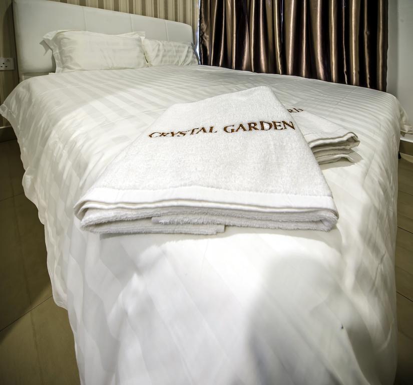 Crystal Garden Hotel - Seri Kembangan Exterior foto